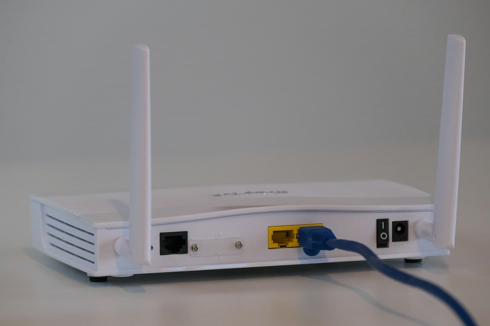 Wi-Fi ruter sa dve antene