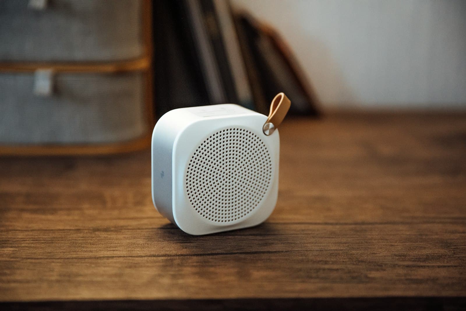 Bluetooth zvučnik — kocka