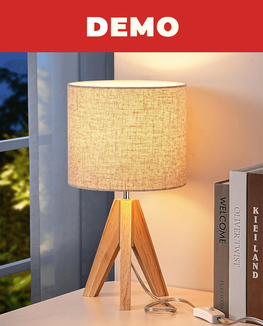 Stona lampa od prirodnog drveta sa toplim ambijentalnim svetlom